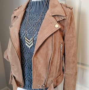 Lightweight Crochet-Style Sweater